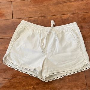 LOFT Ann Taylor running short off white size XS